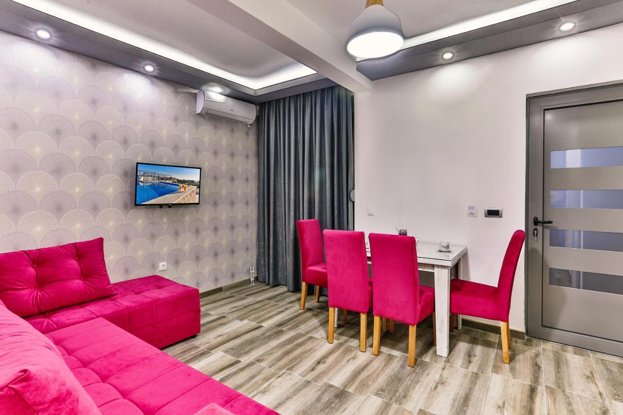De Lux Apartments Luka Бар Екстер'єр фото