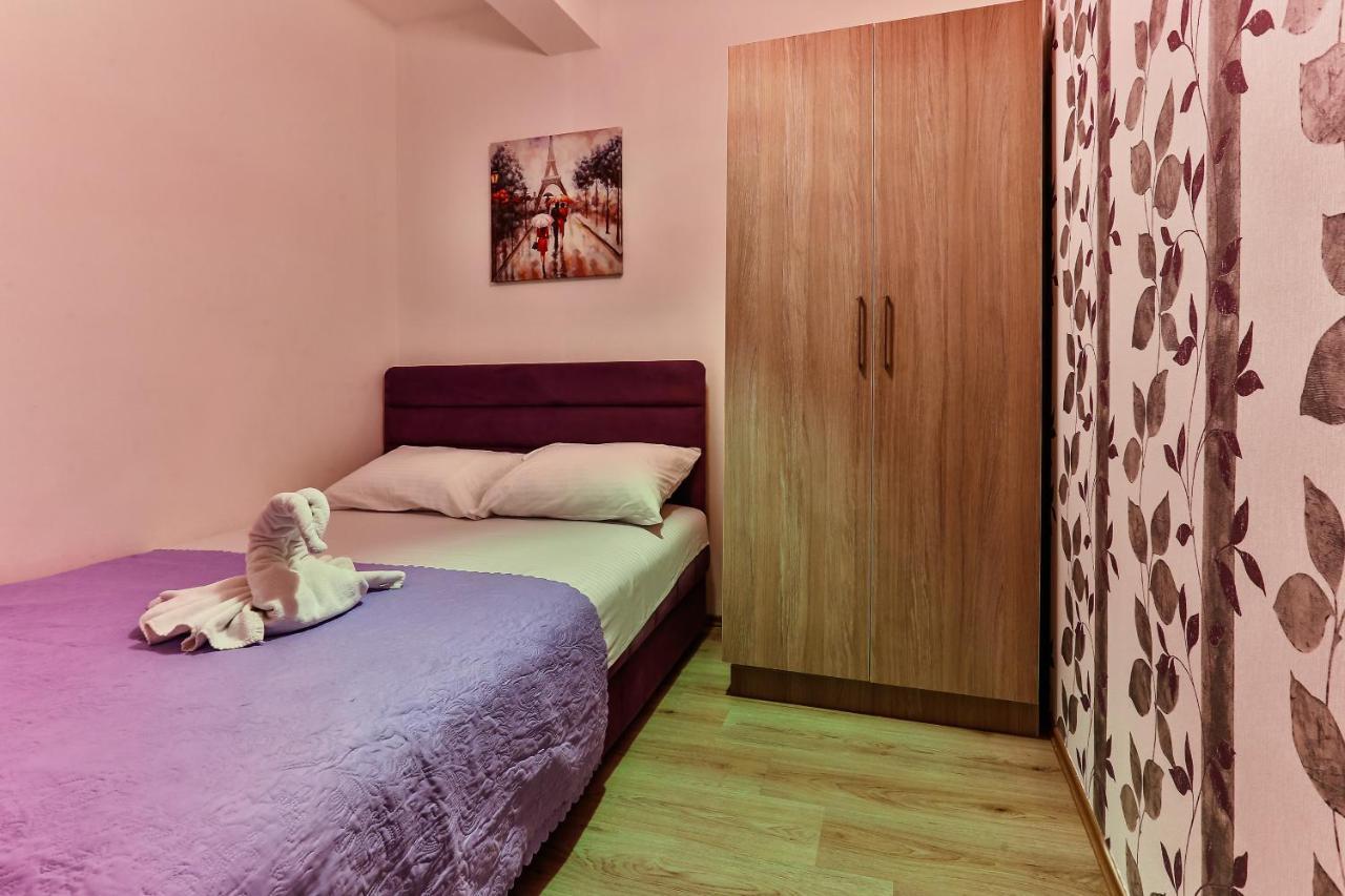 De Lux Apartments Luka Бар Екстер'єр фото
