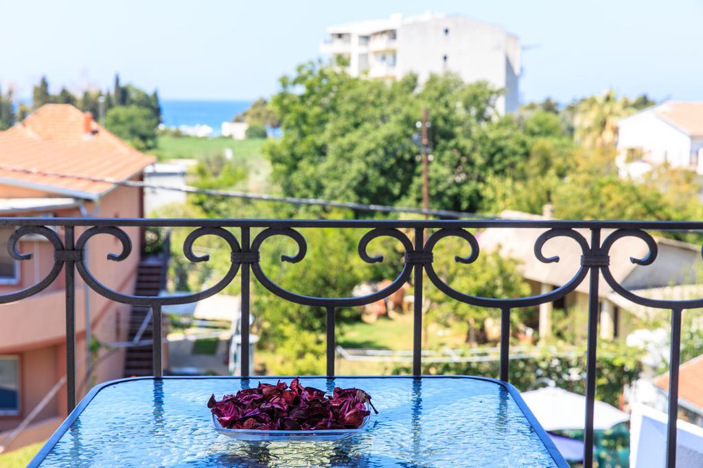 De Lux Apartments Luka Бар Екстер'єр фото