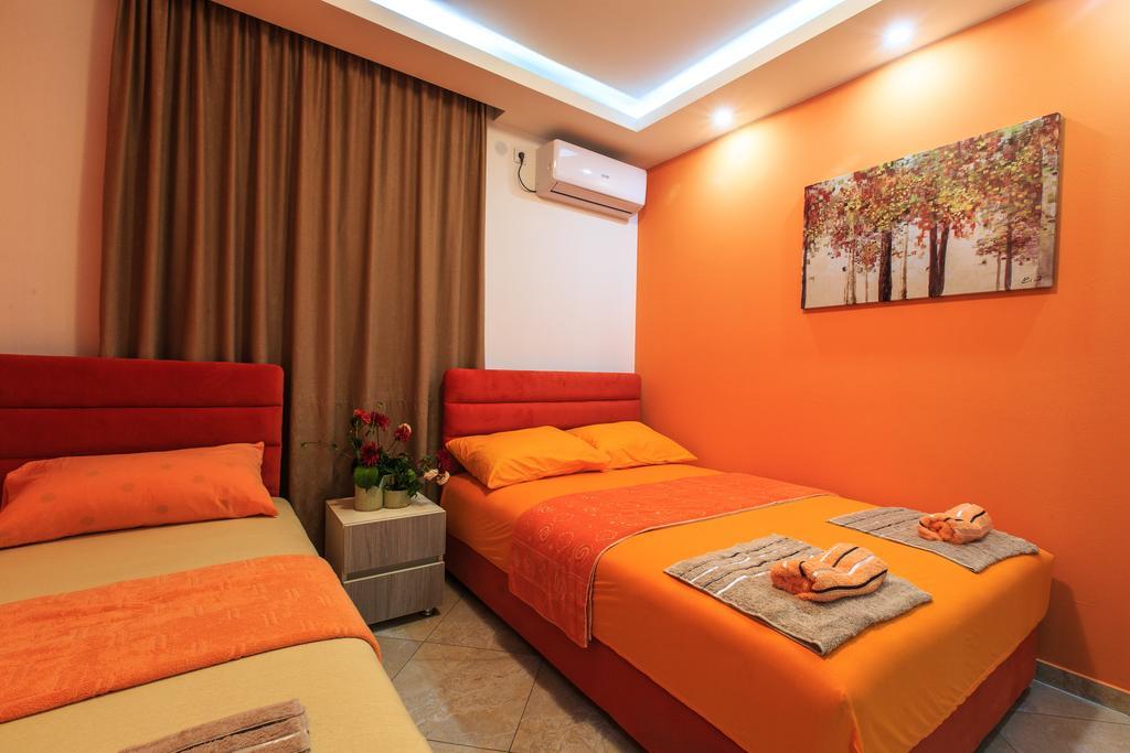De Lux Apartments Luka Бар Екстер'єр фото